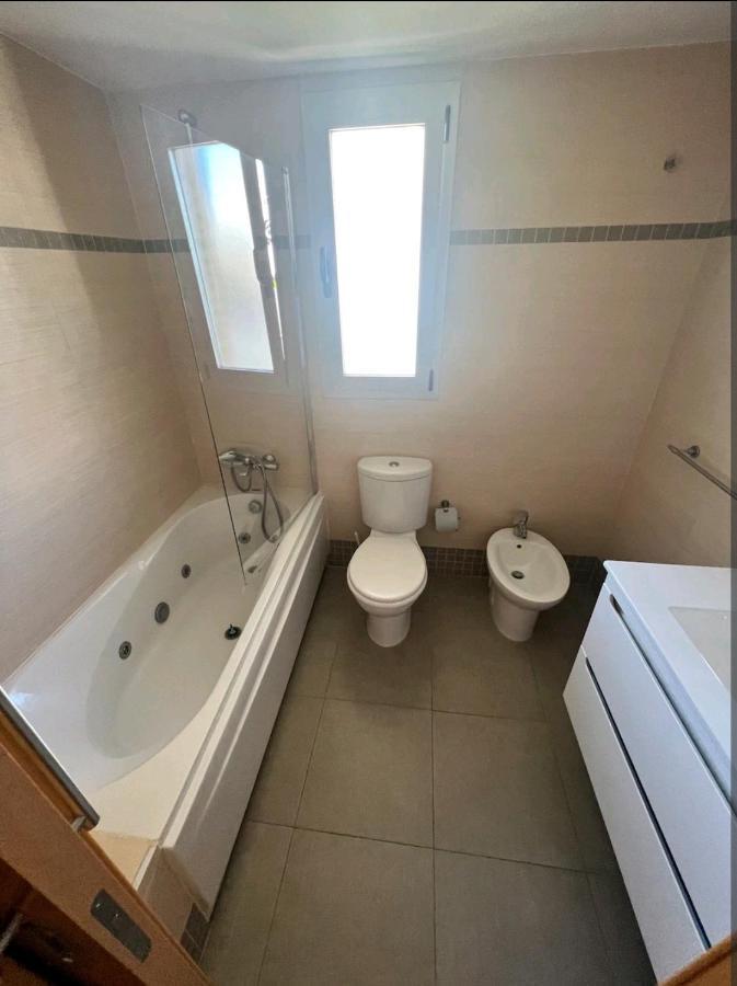 Apartment Valence